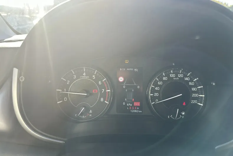 Suzuki Vitara din 2025 cu 12.062 km - oferta SUZ256822 - foto 8