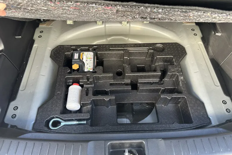 Suzuki Vitara din 2025 cu 12.062 km - oferta SUZ256822 - foto 13