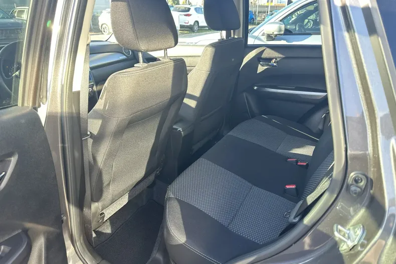 Suzuki Vitara din 2025 cu 12.062 km - oferta SUZ256822 - foto 14
