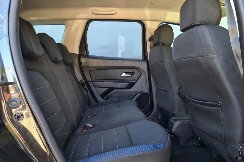 Dacia Duster din 2021 cu 128.700 km - oferta DAC256831 - foto 12