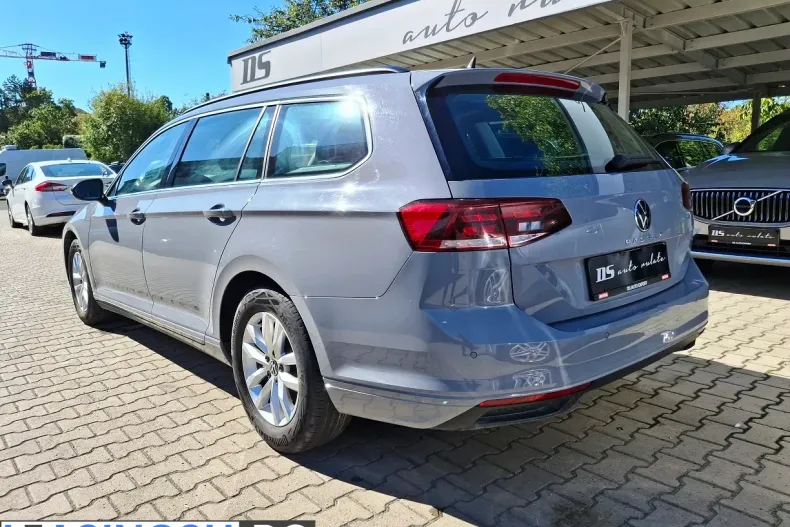 Volkswagen Passat din 2023 cu 55.461 km - oferta VOL256833 - foto 4