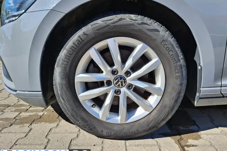 Volkswagen Passat din 2023 cu 55.461 km - oferta VOL256833 - foto 20