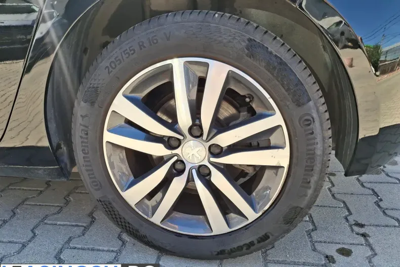 Peugeot 308 din 2020 cu 82.154 km - oferta PEU256834 - foto 24