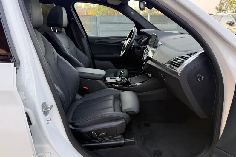 BMW X3 (Seria X) din 2024 cu 176.438 km - oferta BMW256836 - foto 16