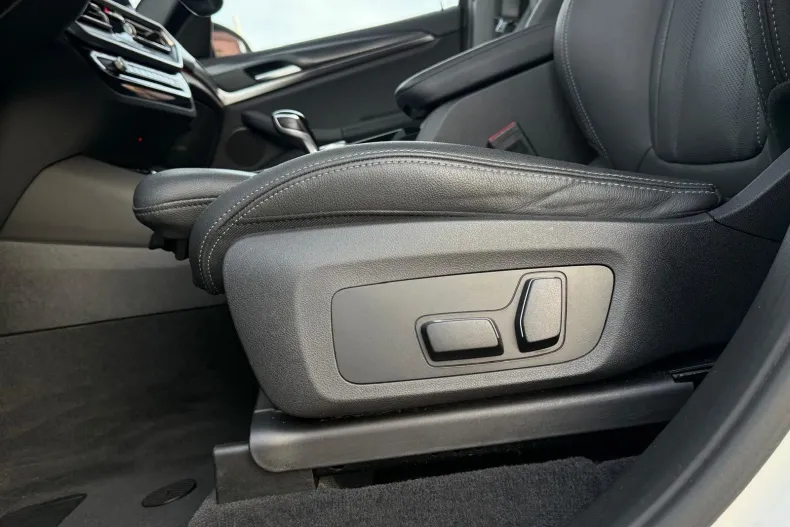 BMW X3 (Seria X) din 2024 cu 176.438 km - oferta BMW256836 - foto 19
