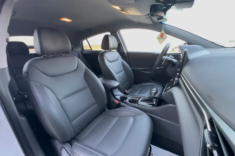 Hyundai IONIQ din 2021 cu 99.927 km - oferta HYU256839 - foto 19