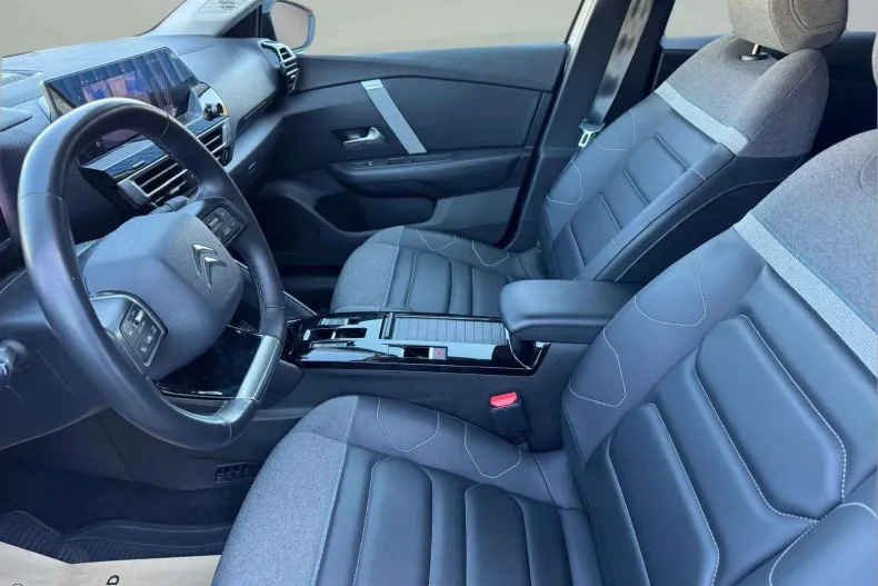 Citroën C4 X din 2023 cu 32.412 km - oferta CIT256844 - foto 9