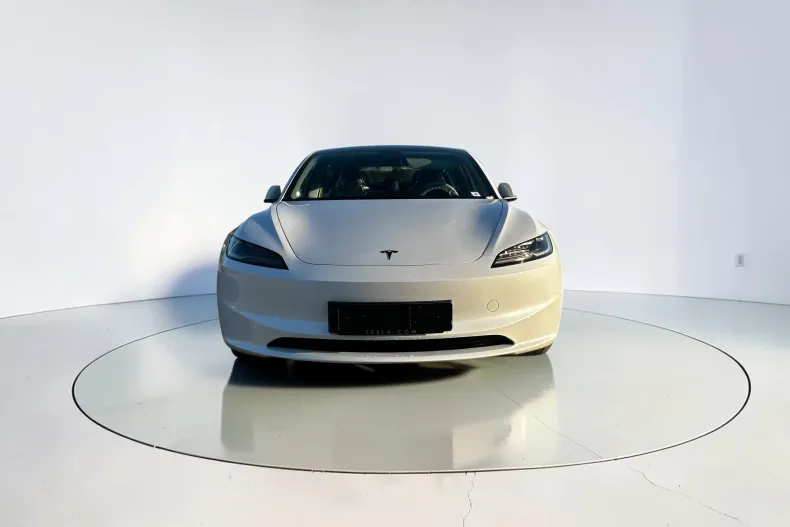 Tesla Model 3 din 2026 cu 100 km - oferta TES256849 - foto 7