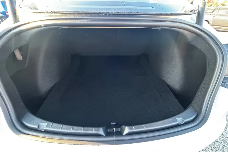Tesla Model 3 din 2026 cu 100 km - oferta TES256849 - foto 22