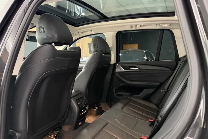BMW X3 (Seria X) din 2022 cu 154.500 km - oferta BMW256850 - foto 15