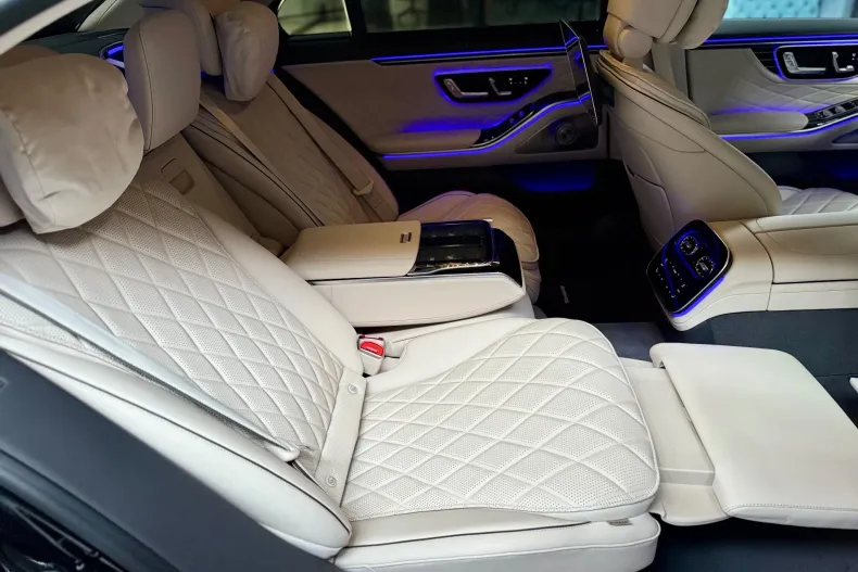 Mercedes-Benz S 450 (Clasa S) din 2026 cu 15 km - oferta MER256854 - foto 19