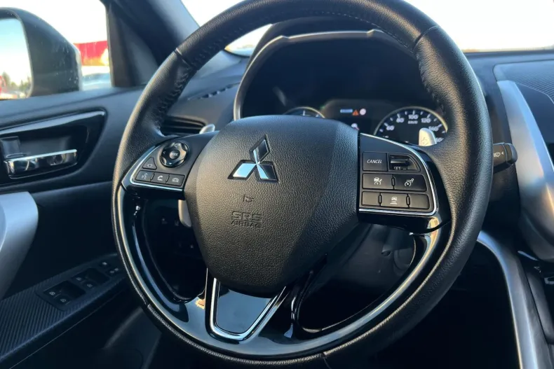 Mitsubishi Eclipse Cross din 2023 cu 100.565 km - oferta MIT256856 - foto 11