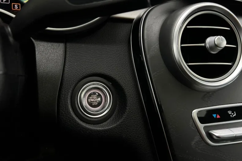 Mercedes-Benz GLC 350 (Clasa GLC) din 2020 cu 174.413 km - oferta MER256857 - foto 27