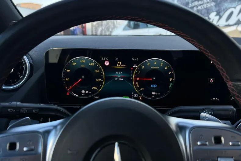 Mercedes-Benz GLA 250 (Clasa GLA) din 2022 cu 171.380 km - oferta MER256861 - foto 22
