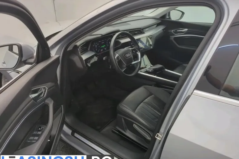 Audi e-tron din 2022 cu 38.030 km - oferta AUD256869 - foto 3