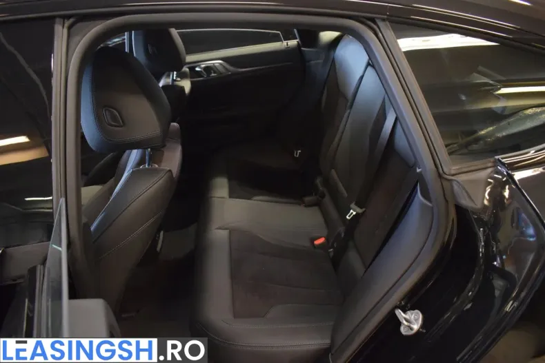 BMW i4 (Seria 4) din 2024 cu 61.600 km - oferta BMW256874 - foto 11