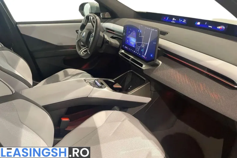 BMW iX3 (Seria X) din 2026 cu 14.400 km - oferta BMW256876 - foto 2