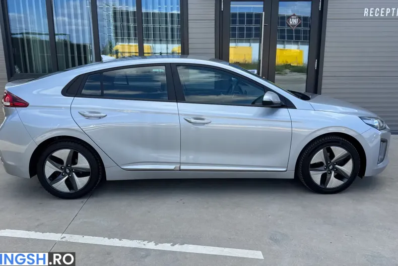 Hyundai IONIQ din 2021 cu 120.900 km - oferta HYU256894 - foto 31