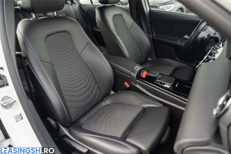 Mercedes-Benz A 180 (Clasa A) din 2020 cu 161.277 km - oferta MER256899 - foto 14
