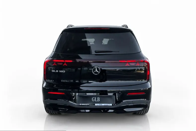 Mercedes-Benz GLB 180 (Clasa GLB) din 2026 cu 10 km - oferta MER256905 - foto 4
