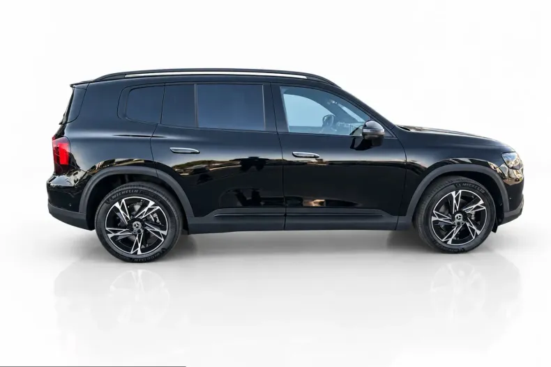 Mercedes-Benz GLB 180 (Clasa GLB) din 2026 cu 10 km - oferta MER256905 - foto 7