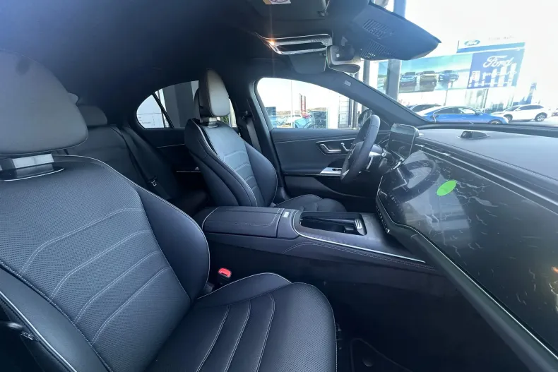 Mercedes-Benz E 220 (Clasa E) din 2026 cu 10 km - oferta MER256906 - foto 12