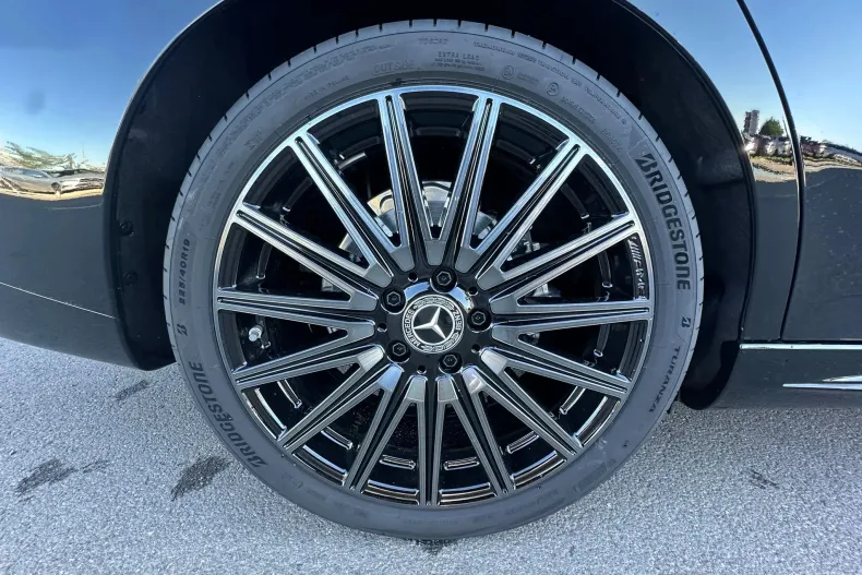Mercedes-Benz CLA 200 (Clasa CLA) din 2026 cu 10 km - oferta MER256908 - foto 10