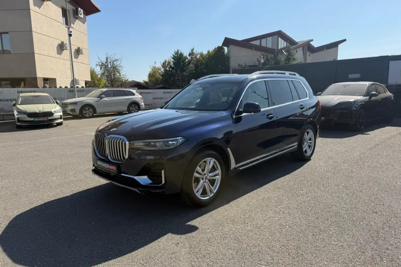 BMW X7 (Seria X) din 2021 cu 61.590 km - oferta BMW256911 - foto 3