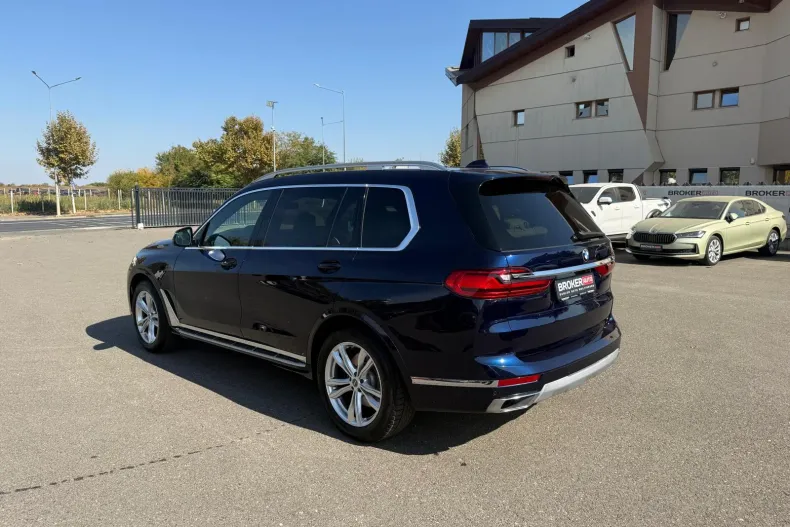 BMW X7 (Seria X) din 2021 cu 61.590 km - oferta BMW256911 - foto 6