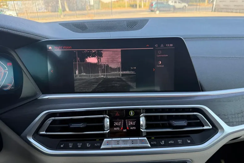 BMW X7 (Seria X) din 2021 cu 61.590 km - oferta BMW256911 - foto 22