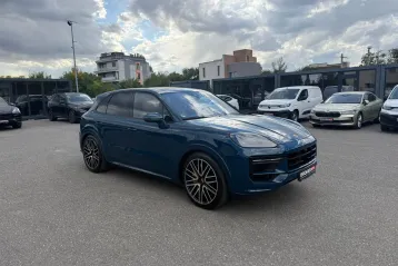 Porsche Cayenne din 2024 - oferta POR256912