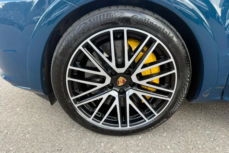 Porsche Cayenne din 2024 cu 59.997 km - oferta POR256912 - foto 29
