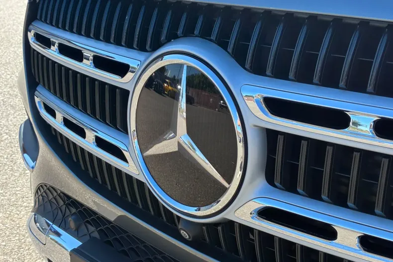 Mercedes-Benz GLE 450 (Clasa GLE) din 2023 cu 32.000 km - oferta MER256913 - foto 8
