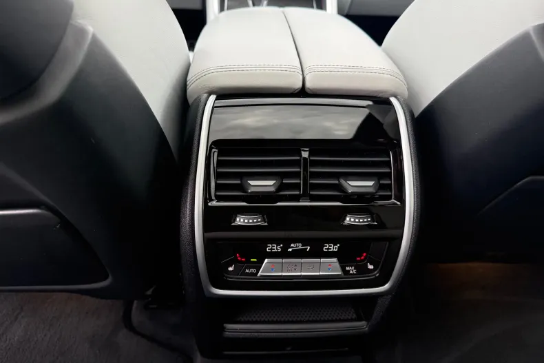 BMW X5 (Seria X) din 2021 cu 85.689 km - oferta BMW256915 - foto 19