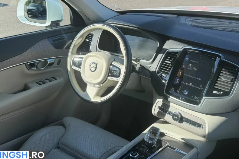 Volvo XC90 din 2022 cu 82.158 km - oferta VOL256916 - foto 9