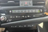 Lexus ES din 2023 cu 150.000 km - oferta LEX256917 - foto 8