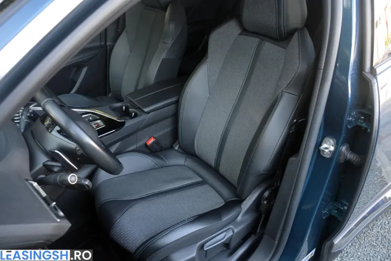 Peugeot 3008 din 2023 cu 99.305 km - oferta PEU256919 - foto 18