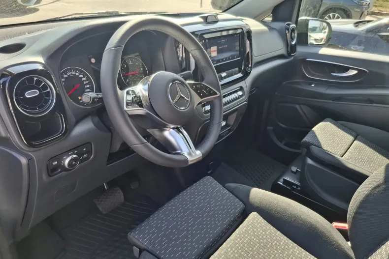 Mercedes-Benz Vito din 2026 cu 1.500 km - oferta MER256930 - foto 9