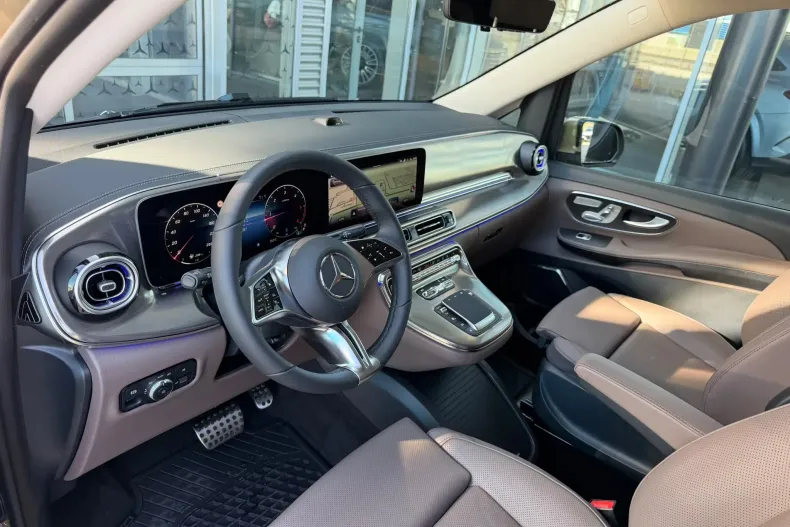 Mercedes-Benz V 300 (Clasa V) din 2026 cu 1.500 km - oferta MER256931 - foto 12