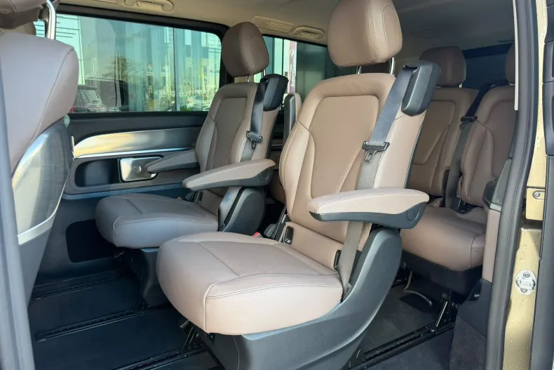 Mercedes-Benz V 300 (Clasa V) din 2026 cu 1.500 km - oferta MER256931 - foto 13