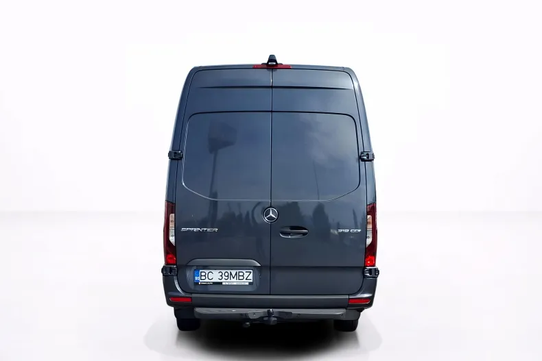 Mercedes-Benz Sprinter din 2026 cu 1.500 km - oferta MER256932 - foto 4