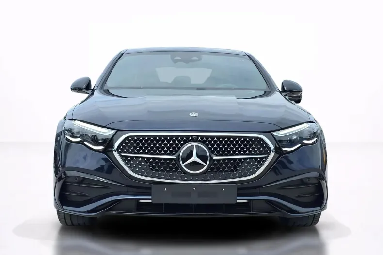 Mercedes-Benz E 200 (Clasa E) din 2026 cu 10 km - oferta MER256934 - foto 8