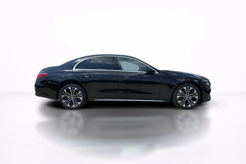 Mercedes-Benz E 200 (Clasa E) din 2026 cu 10 km - oferta MER256935 - foto 6