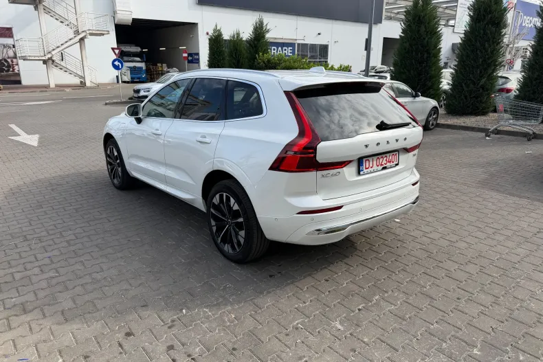 Volvo XC60 din 2026 cu 350 km - oferta VOL256942 - foto 9