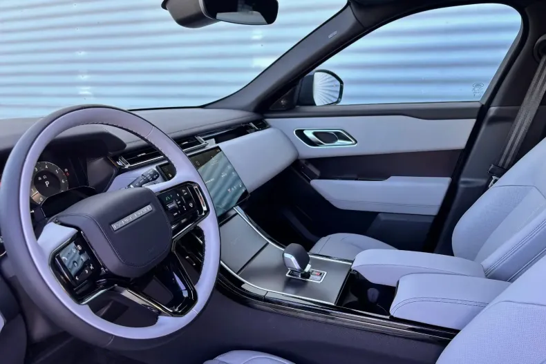 Land Rover Range Rover Velar din 2026 cu 1 km - oferta LAN256946 - foto 10