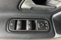 Mercedes-Benz A 200 (Clasa A) din 2022 cu 143.300 km - oferta MER256955 - foto 15