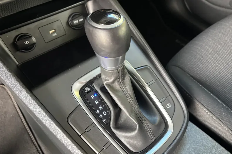 Hyundai Kona din 2021 cu 75.600 km - oferta HYU256958 - foto 20