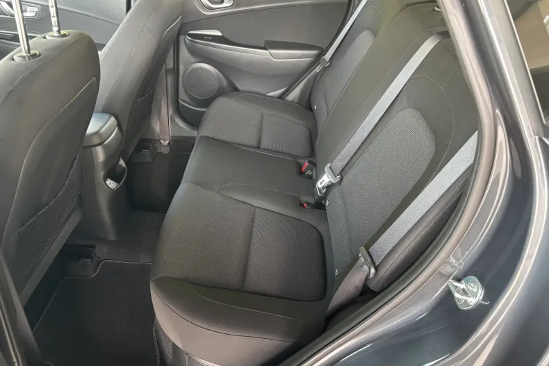 Hyundai Kona din 2021 cu 75.600 km - oferta HYU256958 - foto 29
