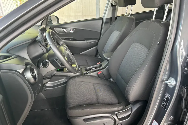 Hyundai Kona din 2021 cu 75.600 km - oferta HYU256958 - foto 30
