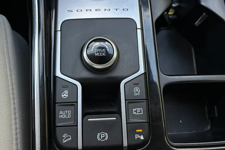 Kia Sorento din 2021 cu 154.000 km - oferta KIA256960 - foto 25